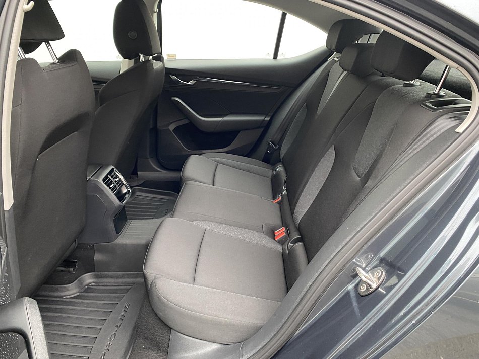 Škoda Octavia IV 2.0TDi Active