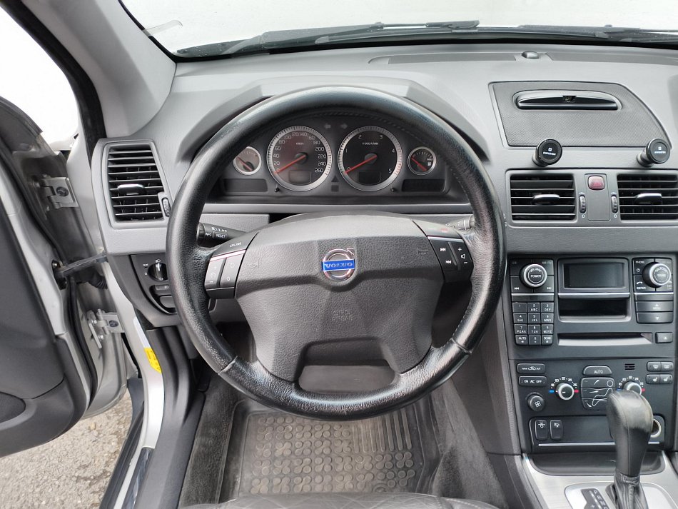 Volvo XC90 2.4 D  4x4
