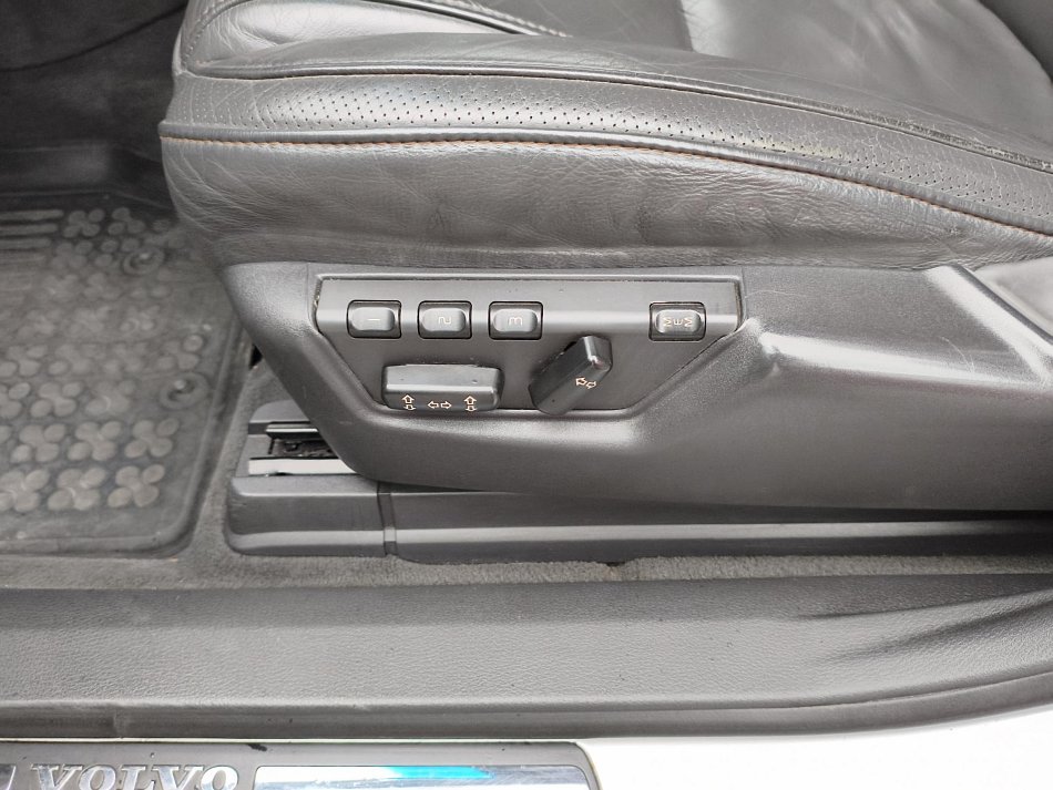 Volvo XC90 2.4 D  4x4