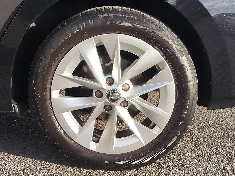 Škoda Octavia IV 2.0 TDi Style