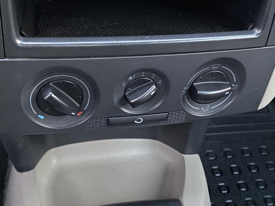 Škoda Fabia I 1.2 12V 