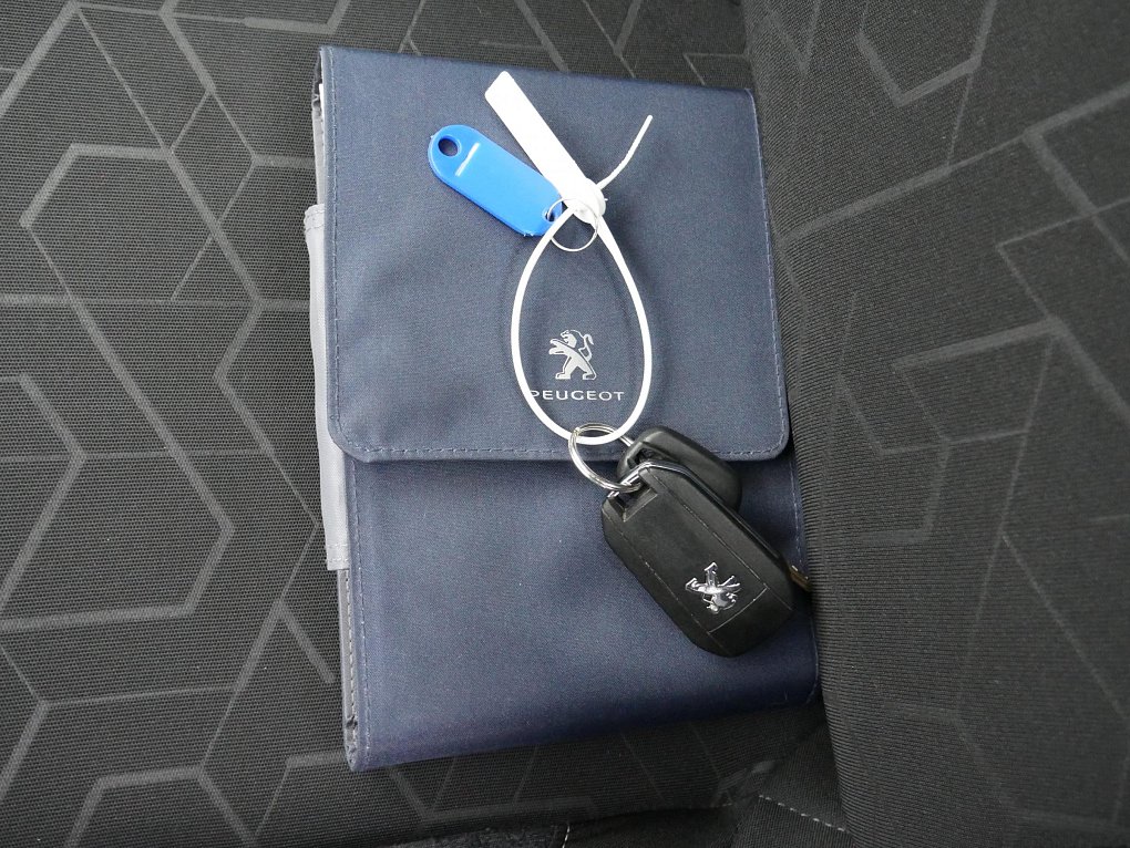 Peugeot 2008 1.2PT Active