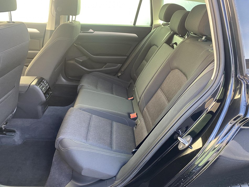 Volkswagen Passat 2.0 TDi Comfortline