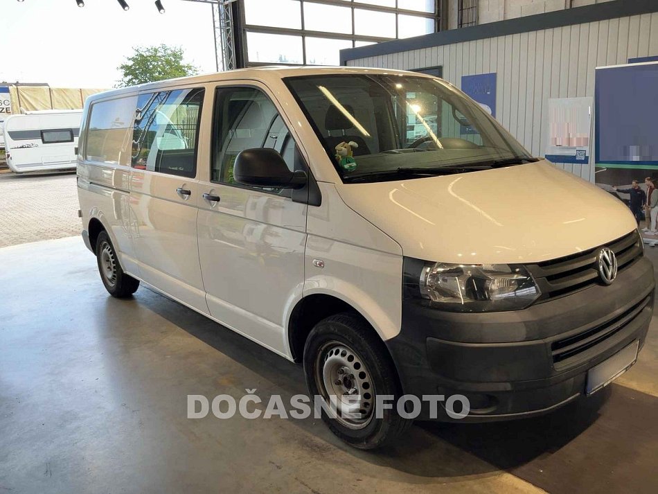 Volkswagen Transporter 2.0TDi  L2H1