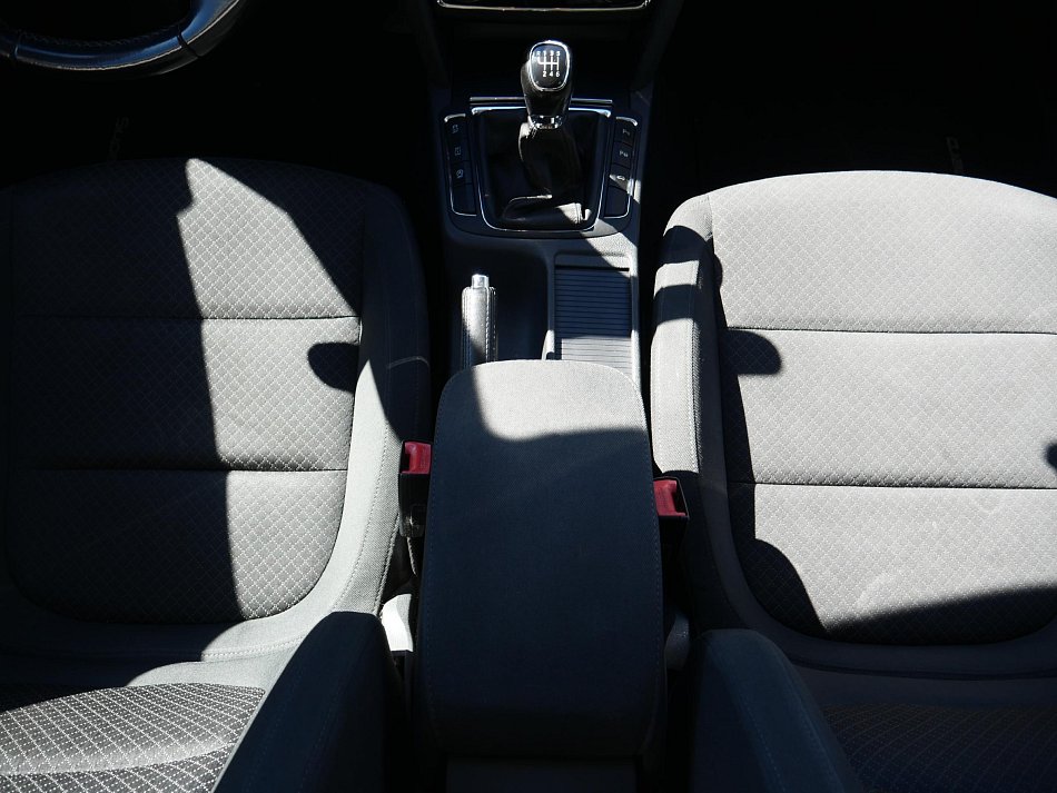 Škoda Superb II 2.0 TDi Ambition
