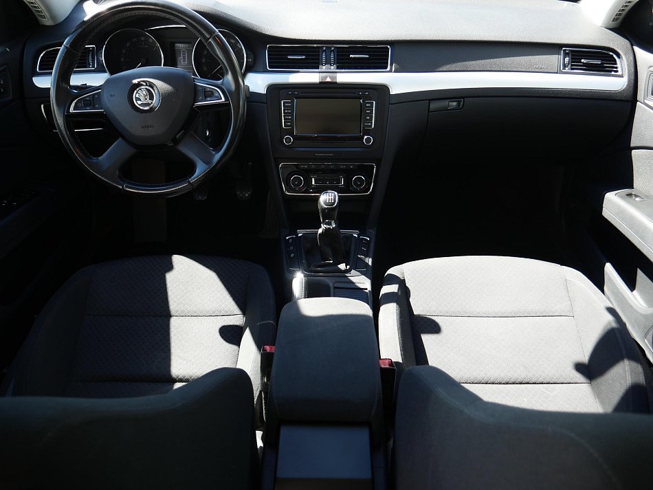 Škoda Superb II 2.0 TDi Ambition