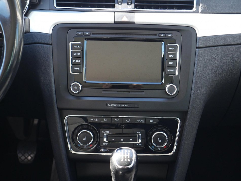 Škoda Superb II 2.0 TDi Ambition