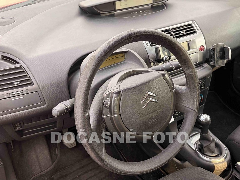 Citroën C4 1.4 i 16V 