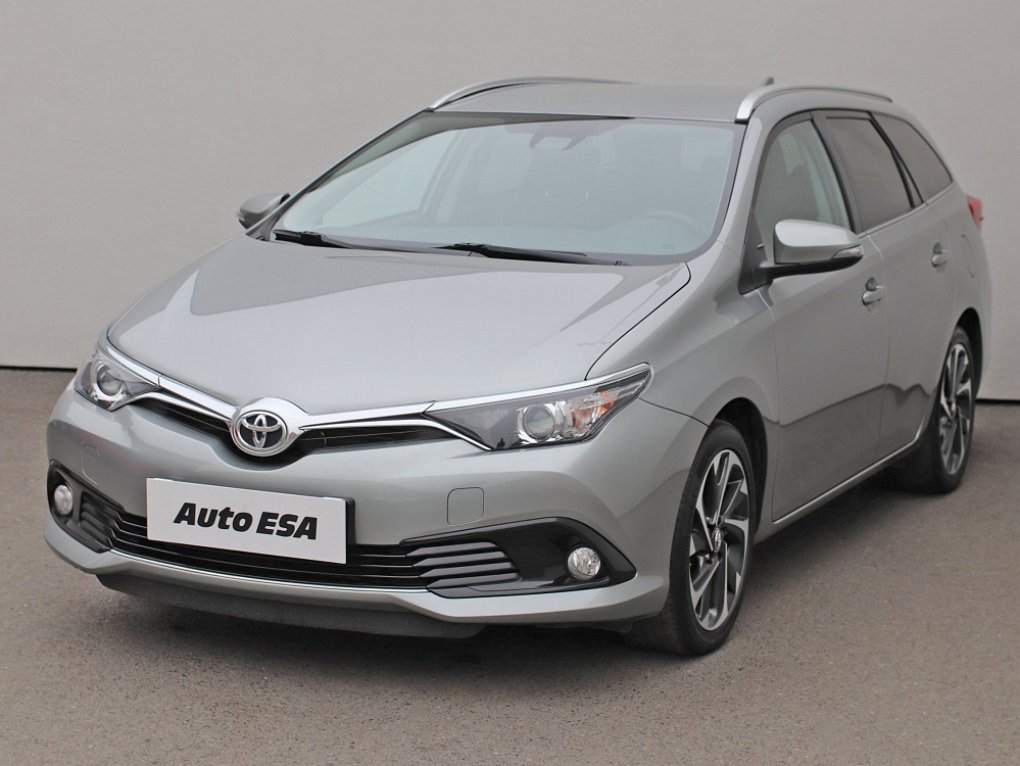 Toyota Auris 1.6i 