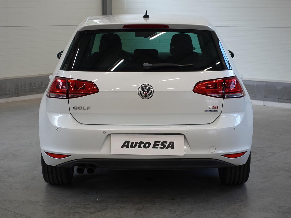Volkswagen Golf 1.4TSi Highline