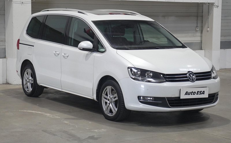 Volkswagen Sharan 2.0 TDi 