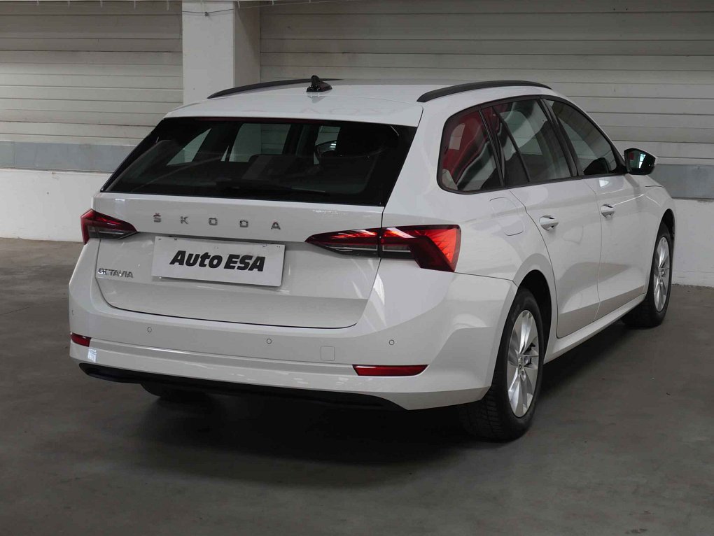 Škoda Octavia IV 1.5TSi Ambition