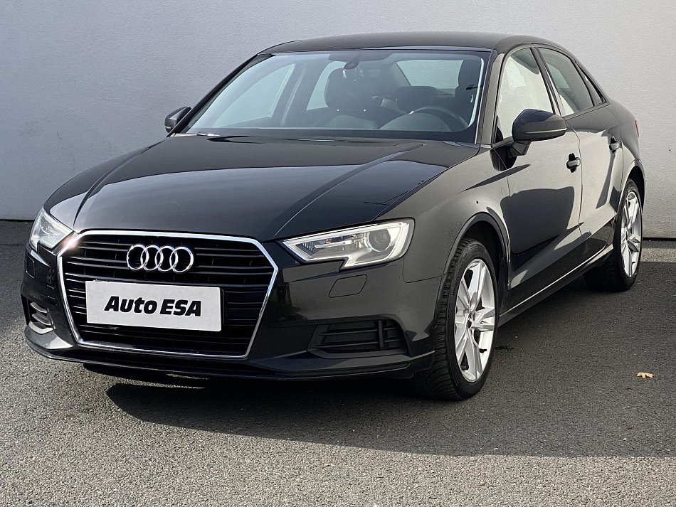 Audi A3 1.6i 