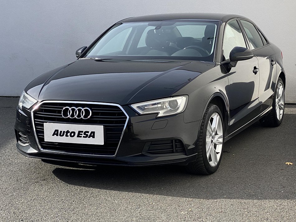 Audi A3 1.6i 