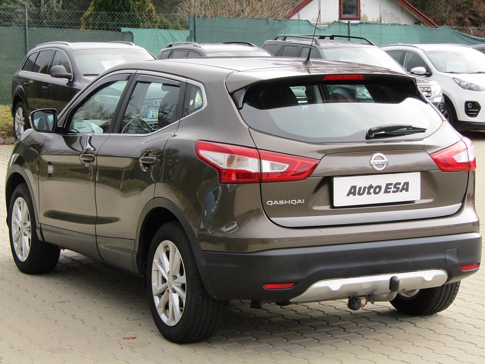 Nissan Qashqai 1.2i 