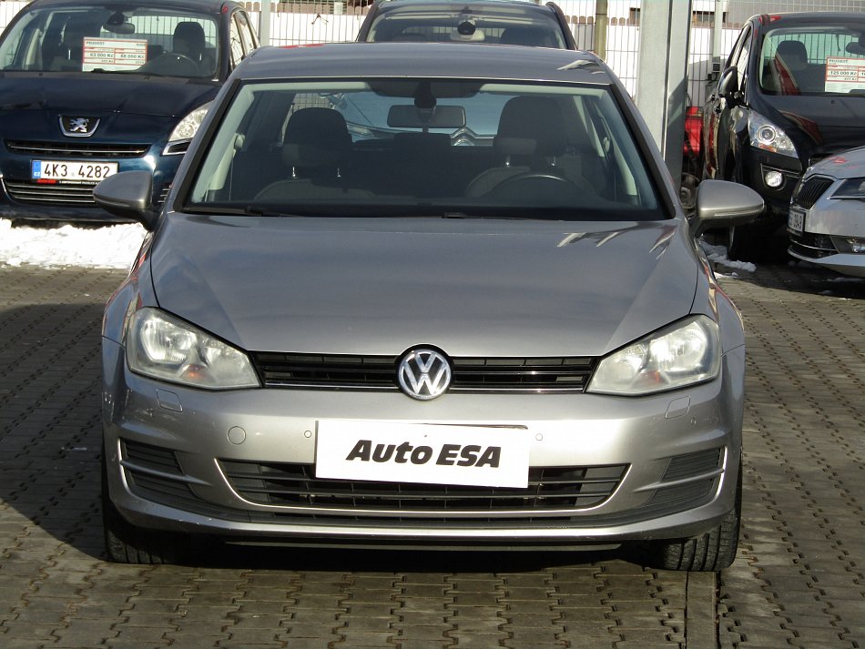 Volkswagen Golf 1.2 TSi 