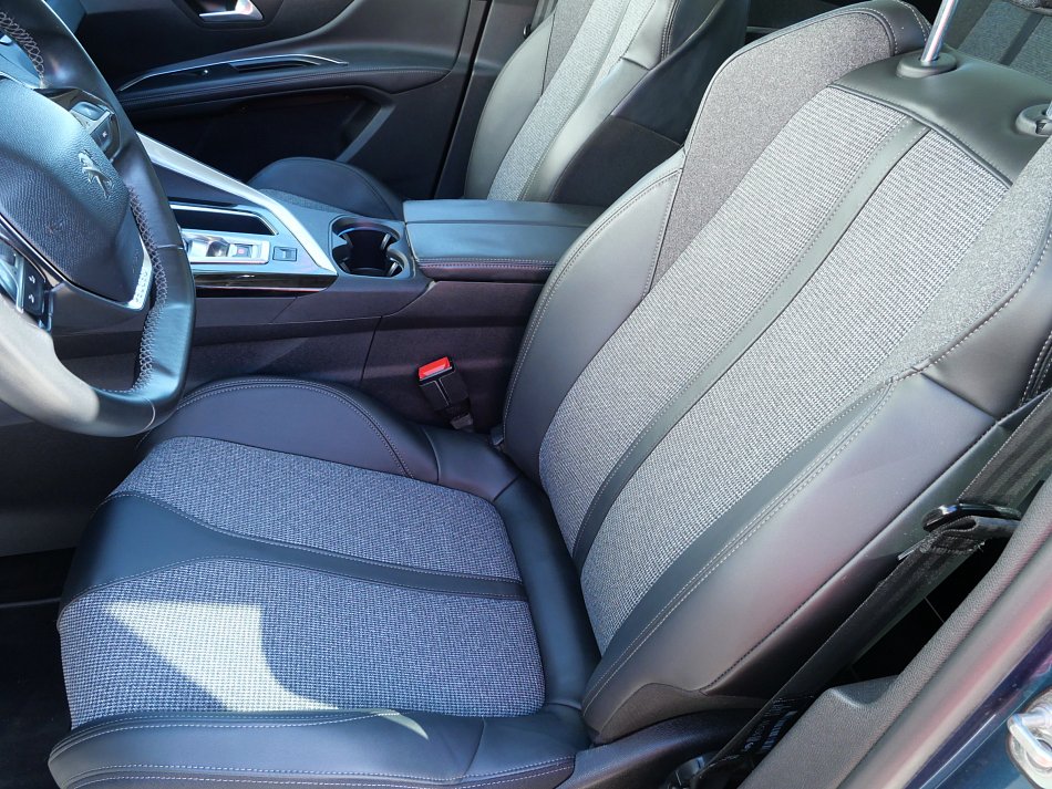 Peugeot 5008 1.6HDi 