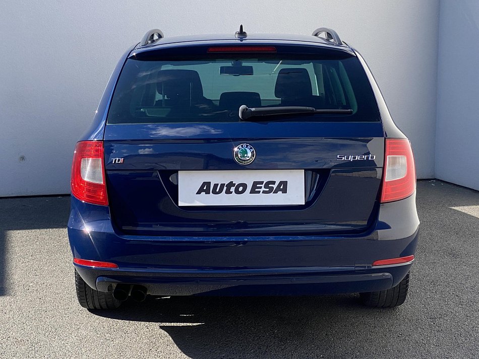 Škoda Superb II 2.0 TDi Ambition