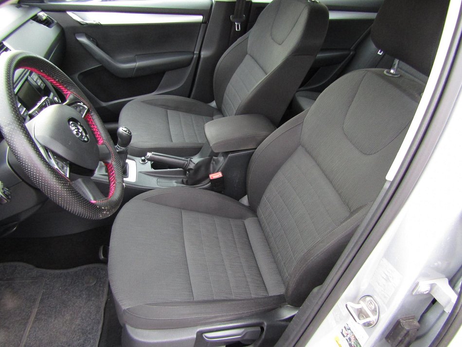 Škoda Octavia III 2.0 TDi Elegance 4x4