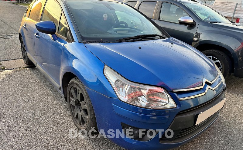 Citroën C4 1.4 i 