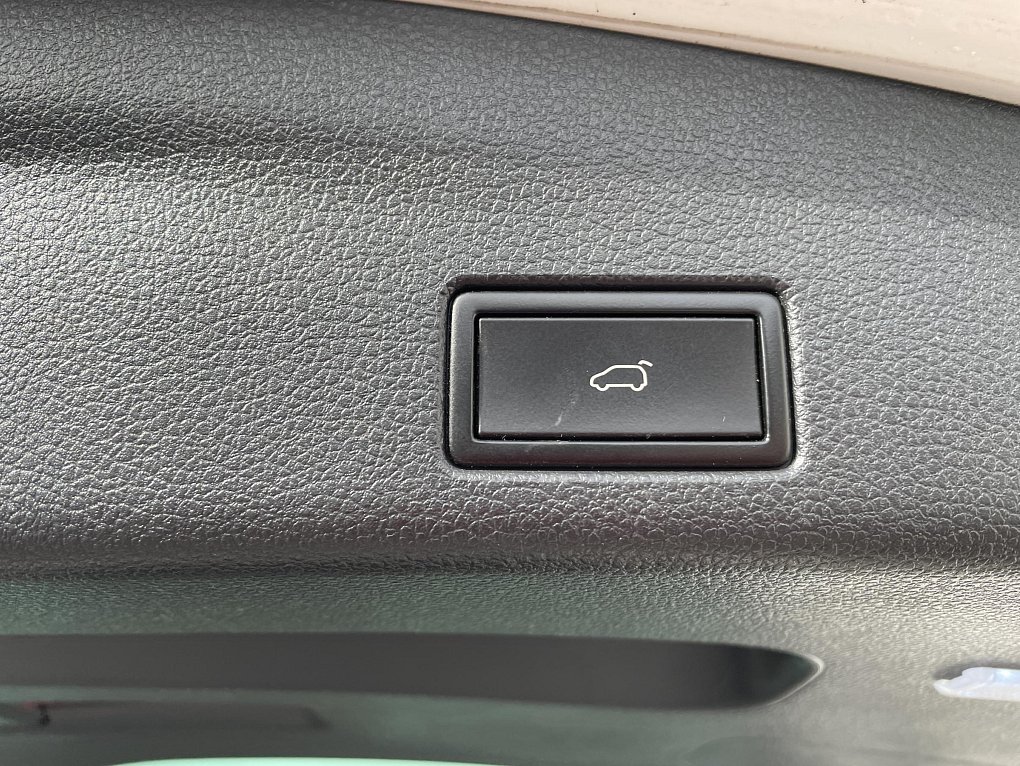 Volkswagen Sharan 2.0TDi Highline 4x4