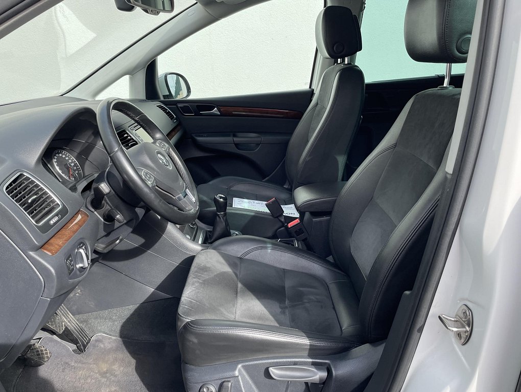 Volkswagen Sharan 2.0TDi Highline 4x4