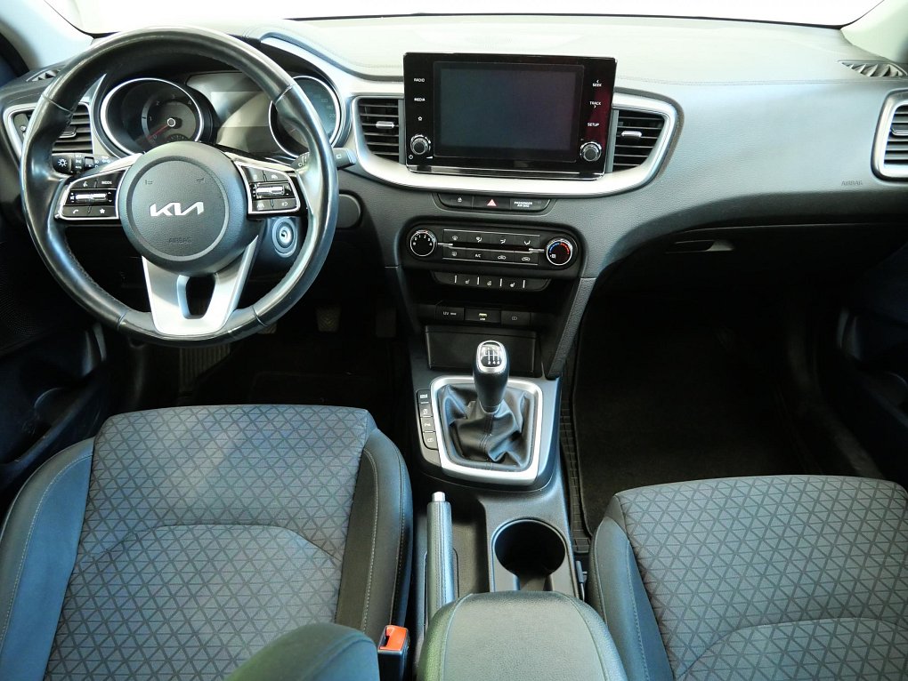 Kia Ceed 1.6 CRDi 