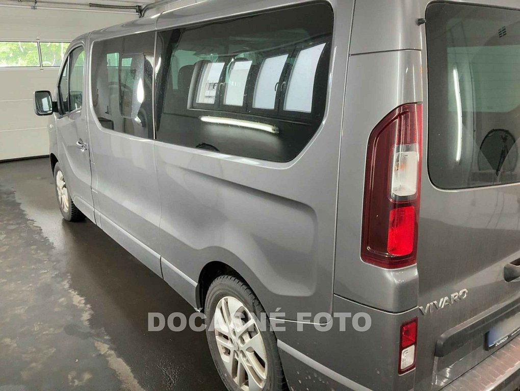 Opel Vivaro 1.6CDTi  L2 9míst