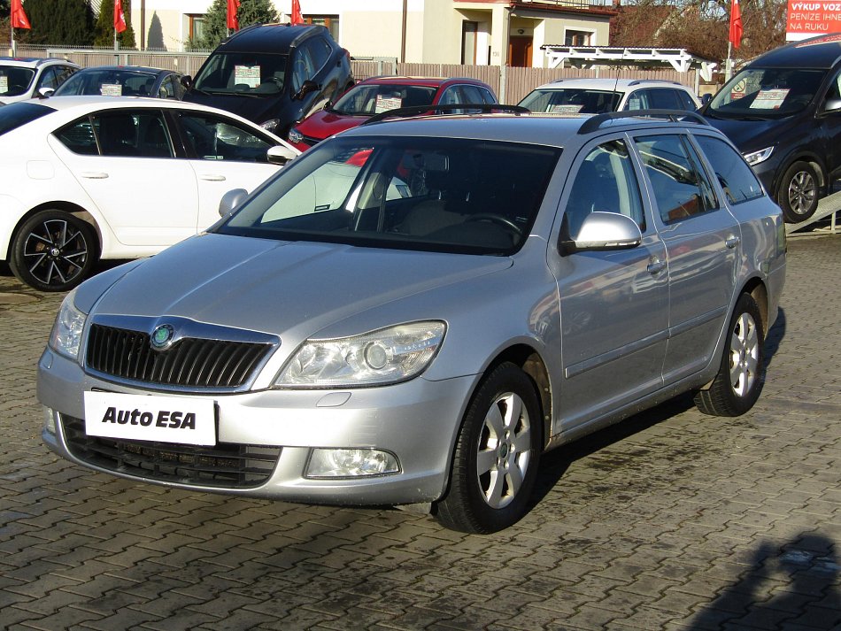 Škoda Octavia II 2.0TDi Elegance