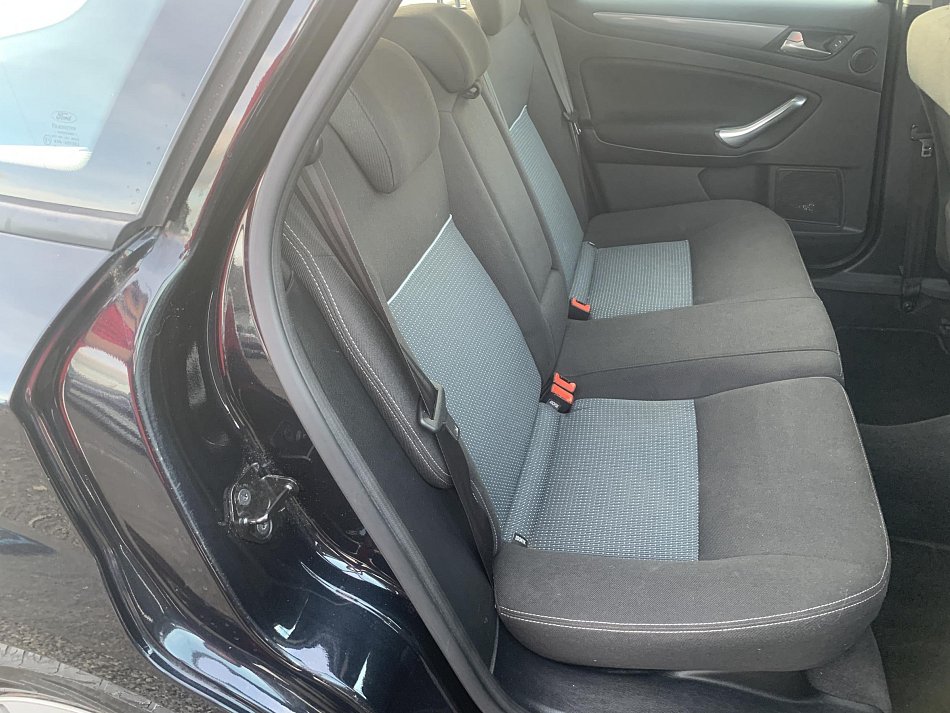 Ford Mondeo 2.0 TDCi 