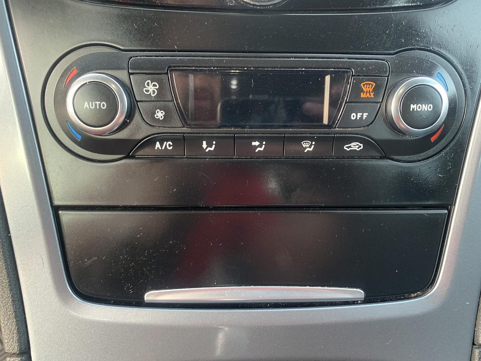 Ford Mondeo 2.0 TDCi 