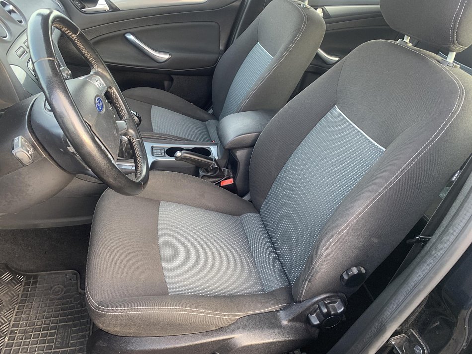 Ford Mondeo 2.0 TDCi 