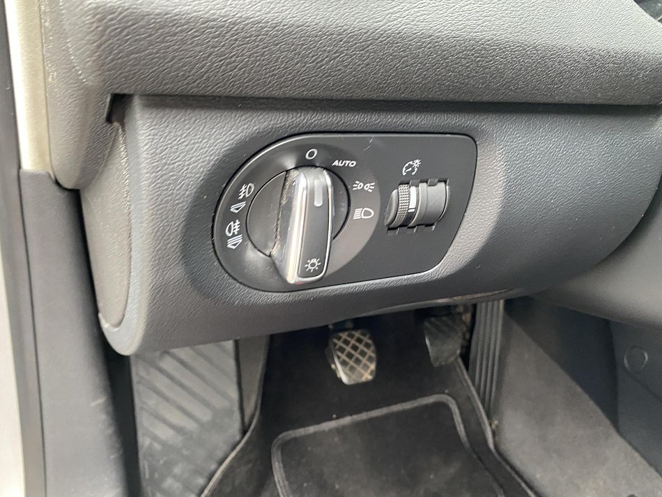 Audi A3 1.6 MPi 