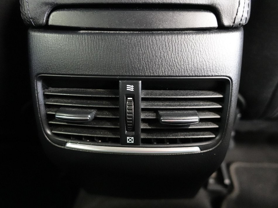 Mazda 6 2.0i 