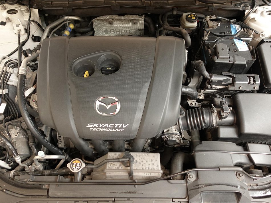 Mazda 6 2.0i 