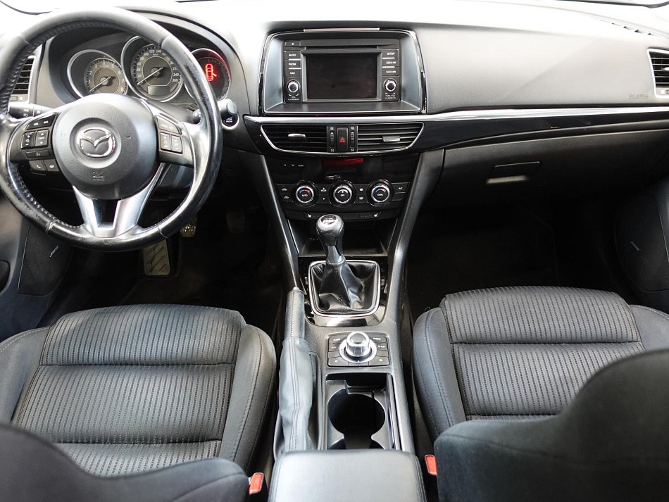 Mazda 6 2.0i 