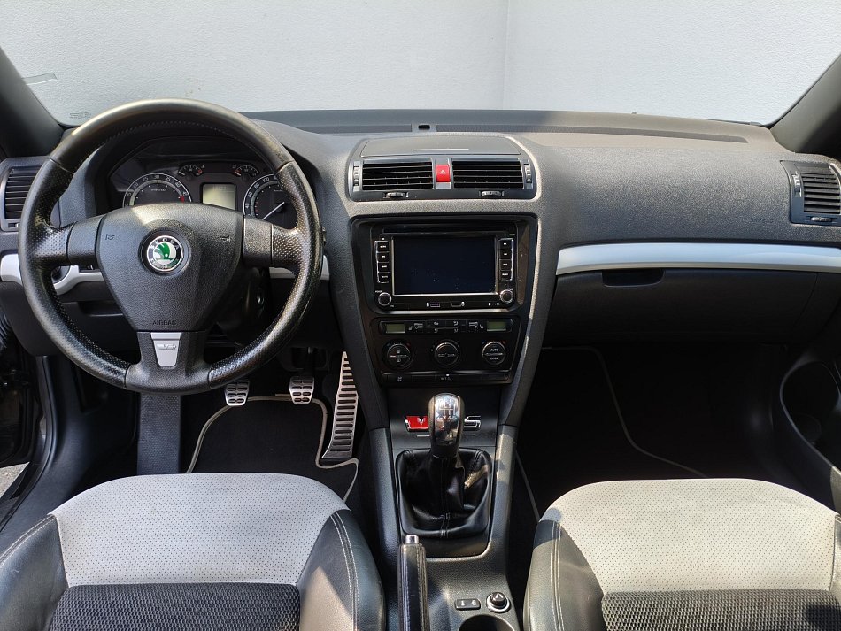 Škoda Octavia II 2.0TDi RS