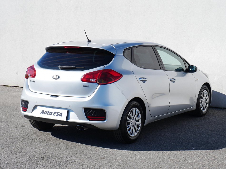 Kia Ceed 1.6 CRDi 