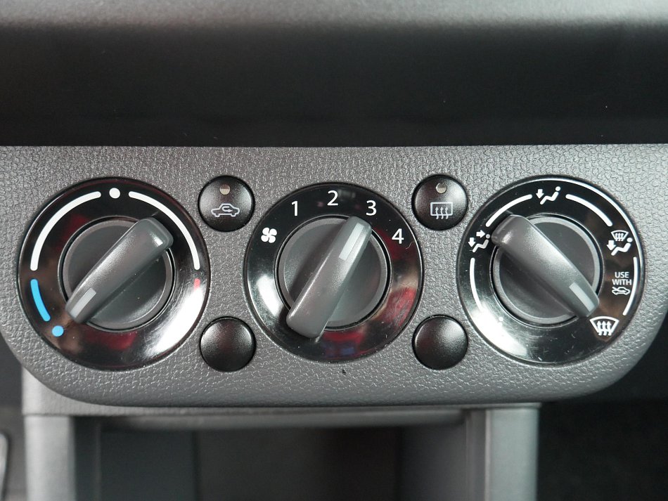 Suzuki Swift 1.3 i  4x4