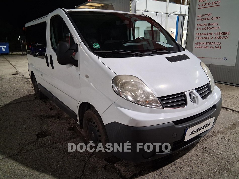Renault Trafic 2.0dCi  9míst