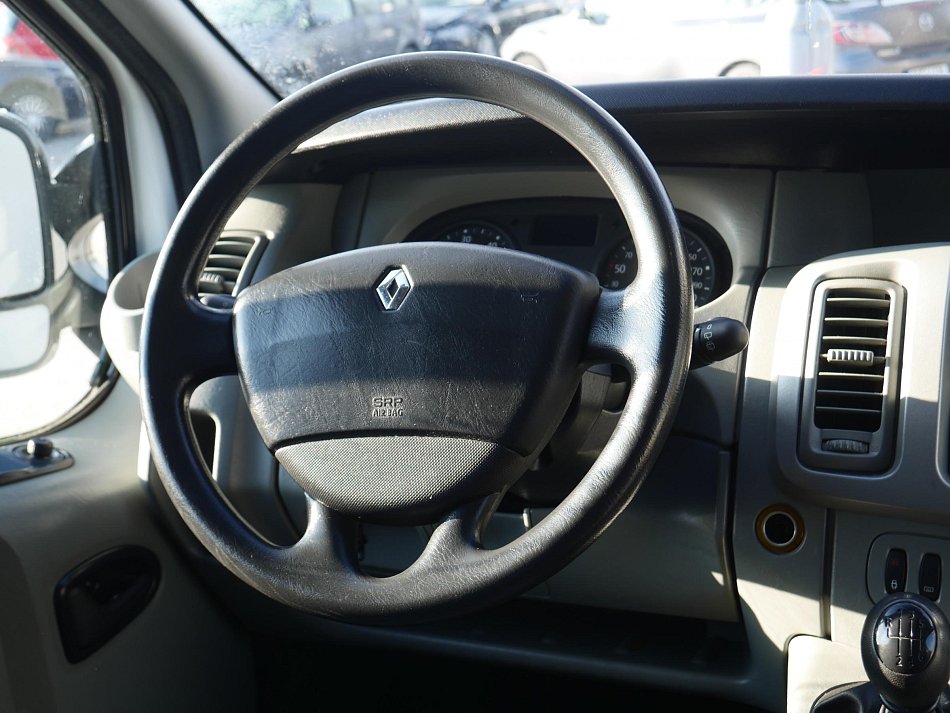 Renault Trafic 2.0dCi  9míst