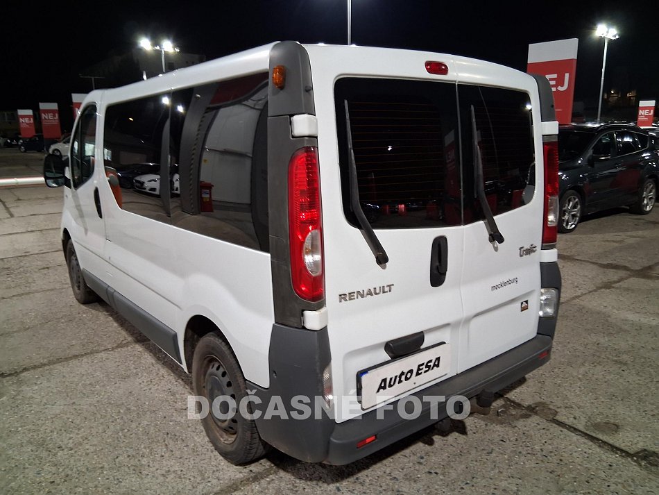 Renault Trafic 2.0dCi  9míst