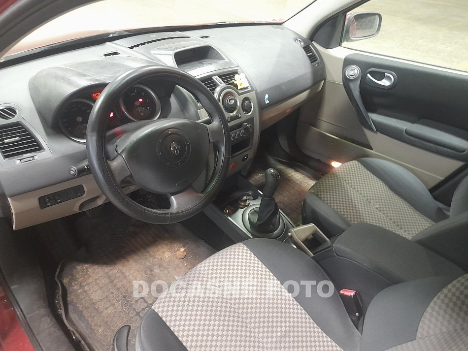 Renault Mégane 1.4i 