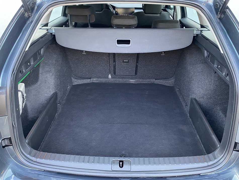 Škoda Octavia IV 1.5 TSi Ambition