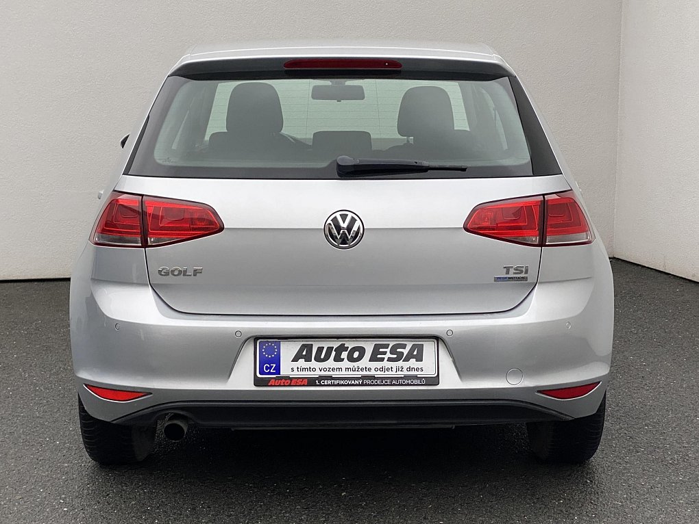 Volkswagen Golf 1.2 TSi Trendline VII