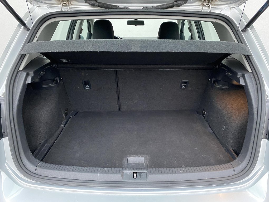 Volkswagen Golf 1.2 TSi Trendline VII