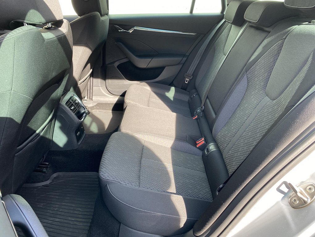 Škoda Octavia IV 1.5 TSi Style