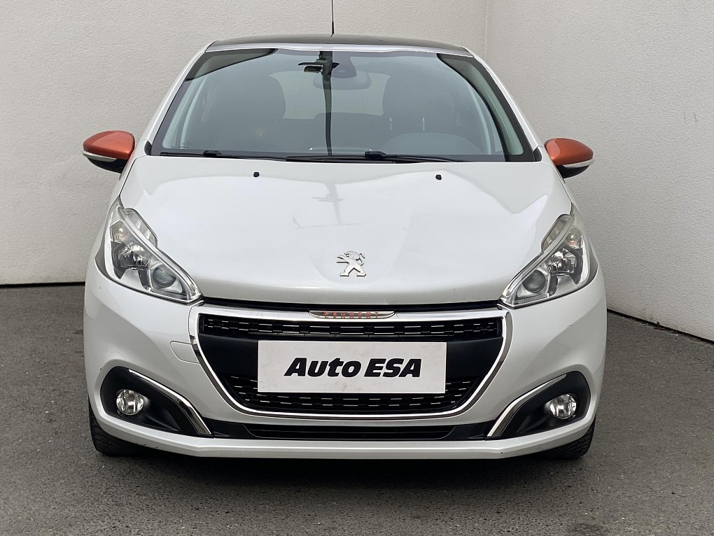Peugeot 208 1.2PT Roland Garros