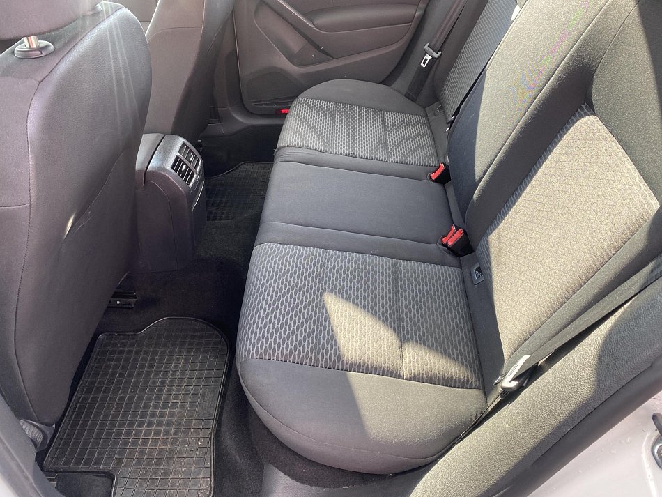 Volkswagen Golf 1.4i 