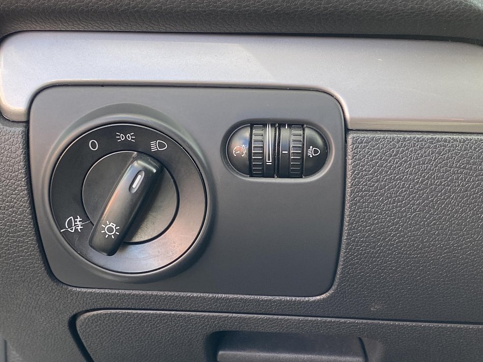 Volkswagen Golf 1.4i 